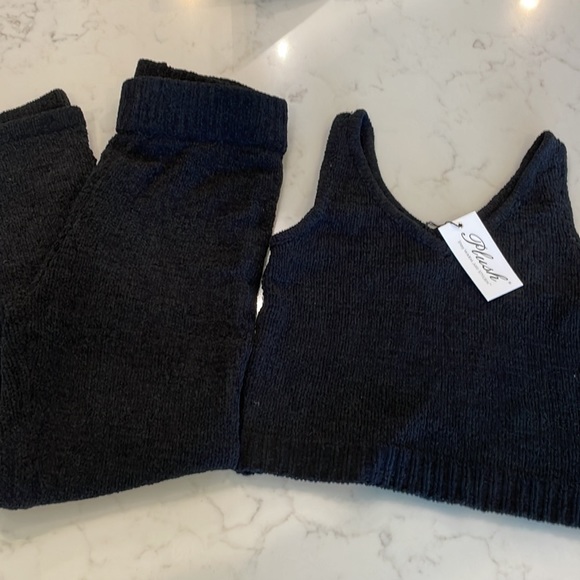 Plush Revolve Cozy Knit Set NWT - Picture 4 of 5